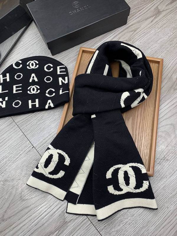 Chanel scarf hat hm59